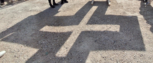 Station 14 du Chemin de croix itin&eacute;rant des enfants